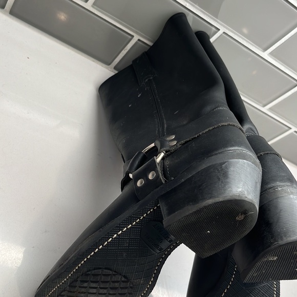 Frye Tall Leather Harness Biker Boots Size: 7 1/2 M 631196 700 77300-1 - Picture 8 of 15